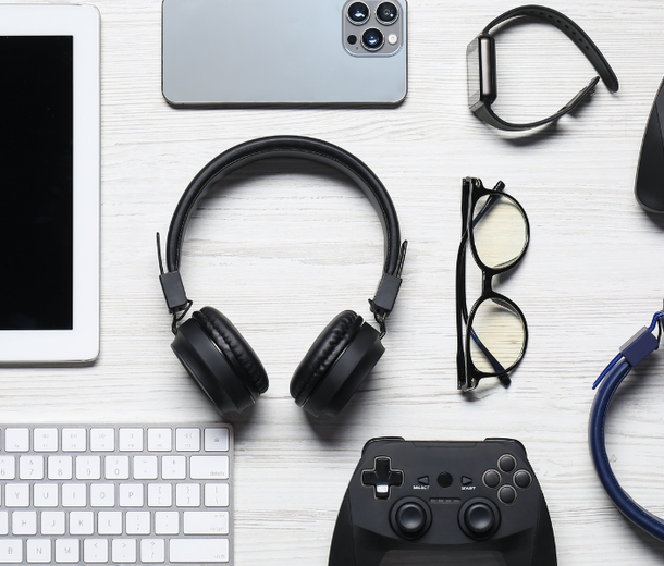 7 Must-Have Mobile Accessories to Simplify Your Daily Life