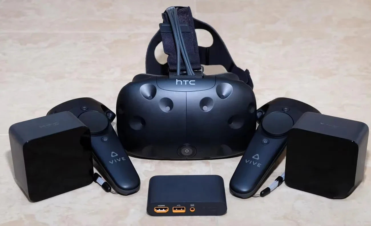 HTC VIVE VR Headset PC Gaming Headset HTC VIVE Controller 1.0 HTC VIVE Base Station 1.0 6DoF SteamVR Tracking